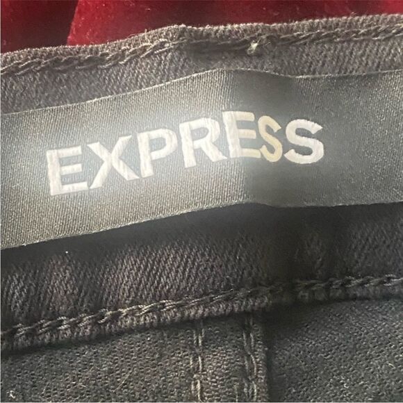 EXPRESS Mid Rise Stretch Black Jeggings. Size 10R/30. - Picture 9 of 12
